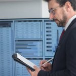Od obowiązku do przewagi: jak średnia firma wygrywa na ESG dzięki sprytnemu raportowaniu