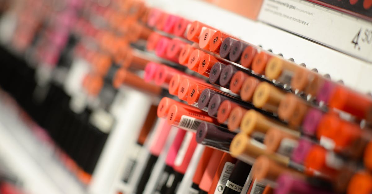 Bez okrucieństwa na półce: jak w minutę rozpoznać kosmetyki cruelty-free (certyfikaty, etykiety, pułapki)